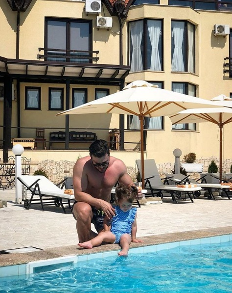 Bianca Drăgușanu și Victor Slav, în vacanță la părinții vedetei: “Ne-am dus împreună”. Noi declarații despre relația pe care o are cu prezentatorul