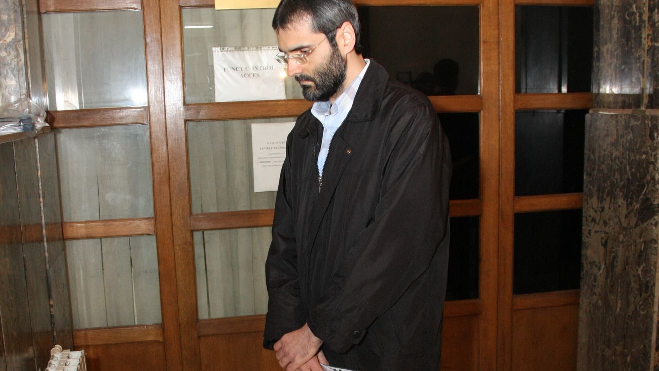 Condamnat la inchisoare cu suspendare, “intepatorul din tramvaiul 41” are o noua problema. Afla ce-i cere una din victimele sale
