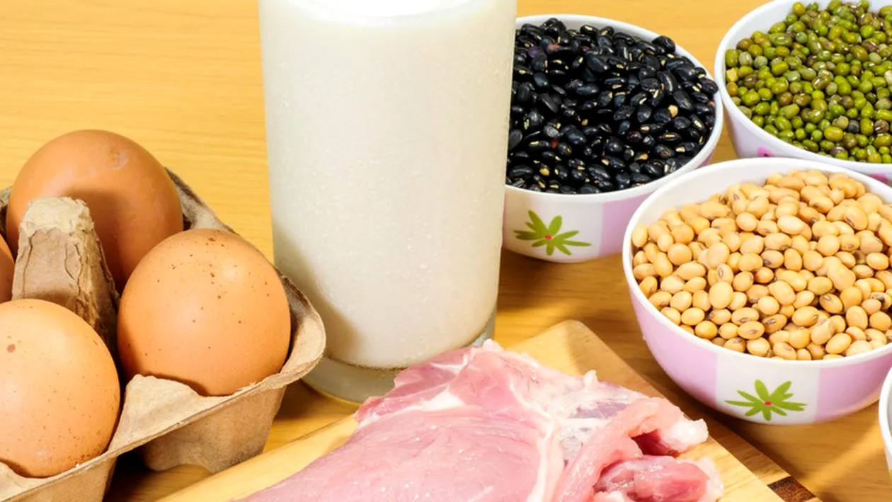 TOP 10 alimente bogate în proteine! Ce trebuie să mănânci ca să scapi de surplus