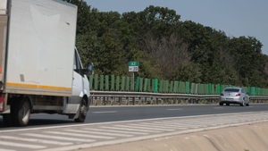 Autostrada A2, închisă temporar după ce resturi de animale sacrificate au fost împrăștiate pe carosabil