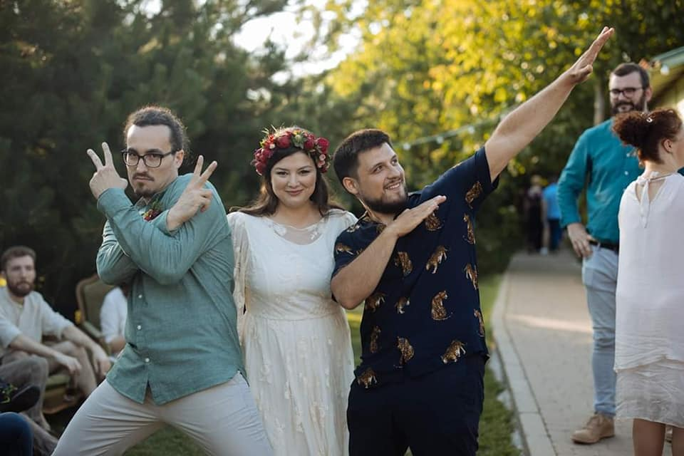 Maria Popovici a publicat un mesaj intim pentru soțul ei: “Vino mai repede acasă să facem amor”. Mincu i-a dat un răspuns la care râzi cu lacrimi