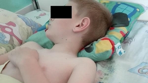 Scene terifiante în cimitir! Un copil de 8 ani, strivit de o cruce când se întorcea de la mormântul fratelui