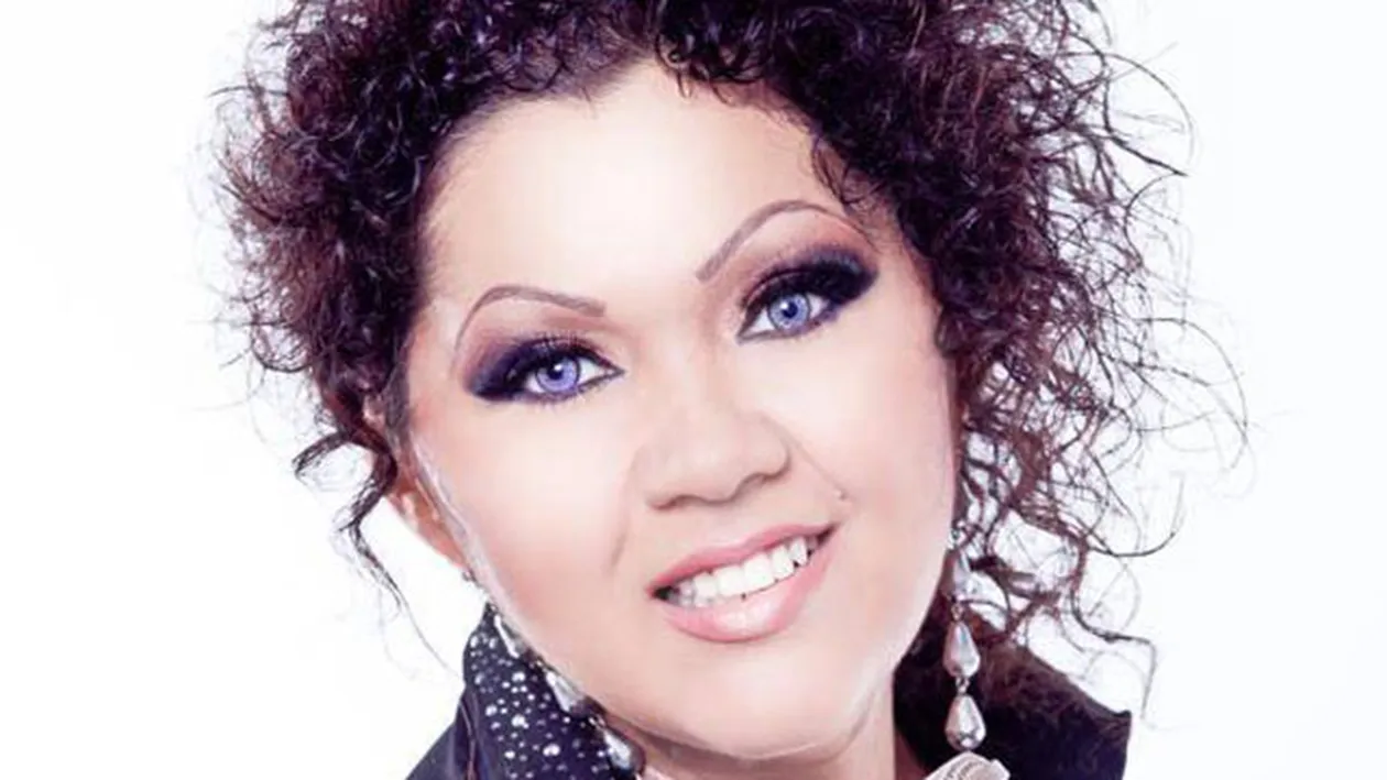 De cand a slabit, Minodora a inceput sa poarte haine transparente, insa exagereaza cu solarul! Iata cum a putut sa apara la tv!