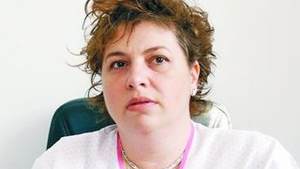 Scapa de petele galbene de pe pleoape prin operatie