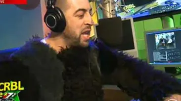 Anda Adam a venit cu ursul panda la CRBL in emisiune!