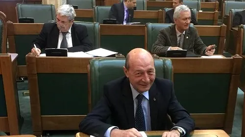 Prima reacţie a lui Traian Băsescu, după ce preşedintele Klaus Iohannis a respins numirea lui Sevil Shhaideh în funcţia de premier