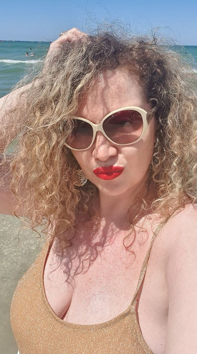 Gestul rușinos pe care l-a făcut Oana Lis pe stradă! ”Nu am putut să mă mai abțin”