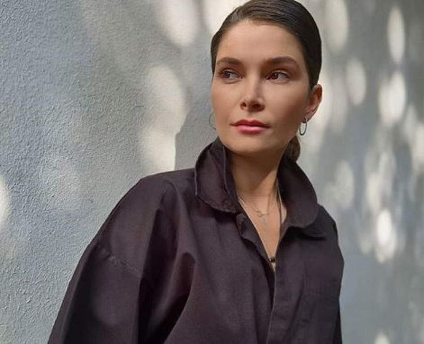 Ce pericol a descoperit Alina Pușcaș în curtea ei. Prezentatoarea de la Antena 1 a tras o sperietură soră cu moartea!