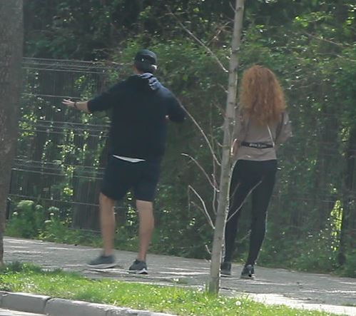 Mădălina Dorobanțu s-a plimbat cu un macho misterios lângă Herăstrău