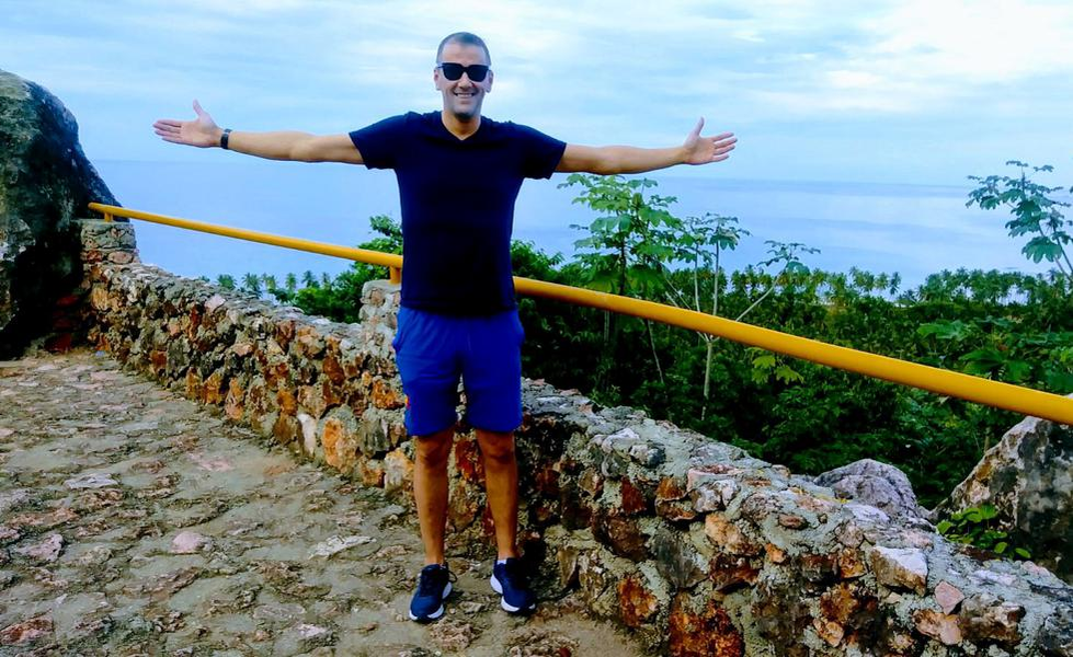 Cosmin Cernat s-a întors abia acum din Republica Dominicană! Primele declarații ale prezentatorului Extalon