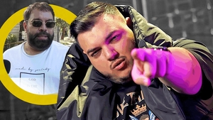Leo de la Kuweit a dat nas în nas cu soţul amantei la o cumetrie! Manelistul a luat foc şi... Florin Salam a picat la mijloc!