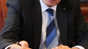 Primele date oficiale: Oprescu are 56,67% din voturi