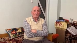 Gestul emoționant făcut de Mircea, un pensionar de 87 de ani din Alba. Bătrânul și-a donat toate economiile unui spital