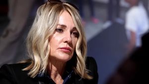 Ce rentă viageră ia Nadia Comăneci de la statul român în 2025. Suma lunară este colosală!