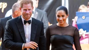 Meghan Markle, ”capul răutăților”! Ce s-a întâmplat cu Prințesa Beatrice chiar la slujba de Crăciun din cauza ei
