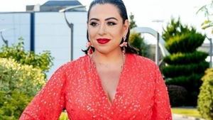 Oana Roman, în depresie? De ce a ajuns vedeta să spună „da, încă mai am burtă, încă mai am celulită"