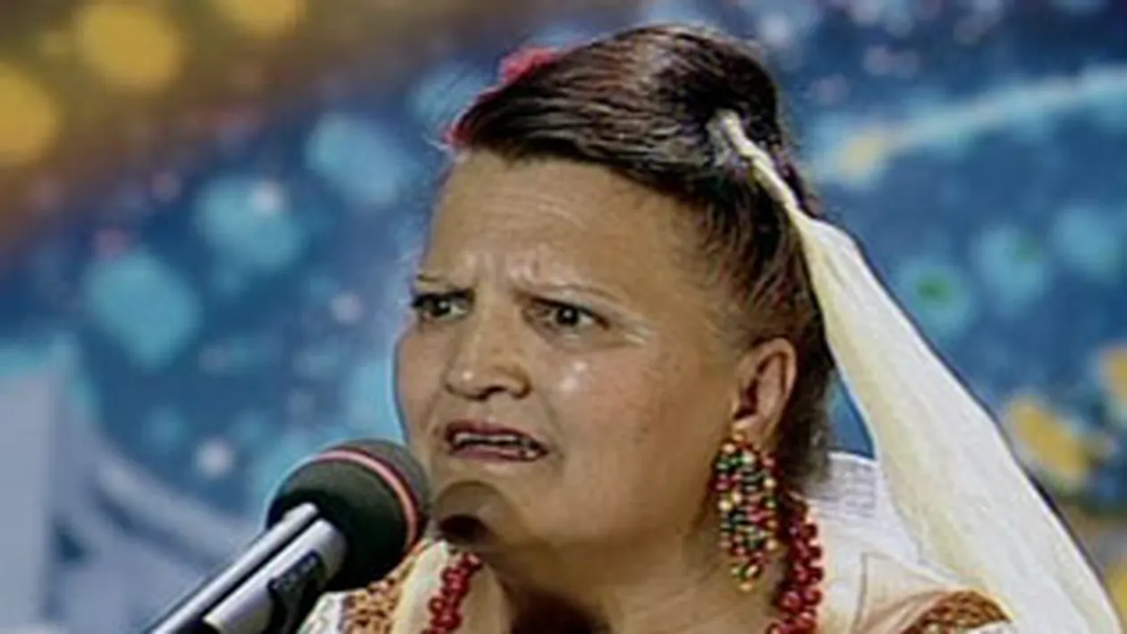 Test de rezistenta! A fost refuzata de trei ori, dar nu s-a dat batuta! Vreau sa mai incercam si cu CD-urile pe care le am in geanta