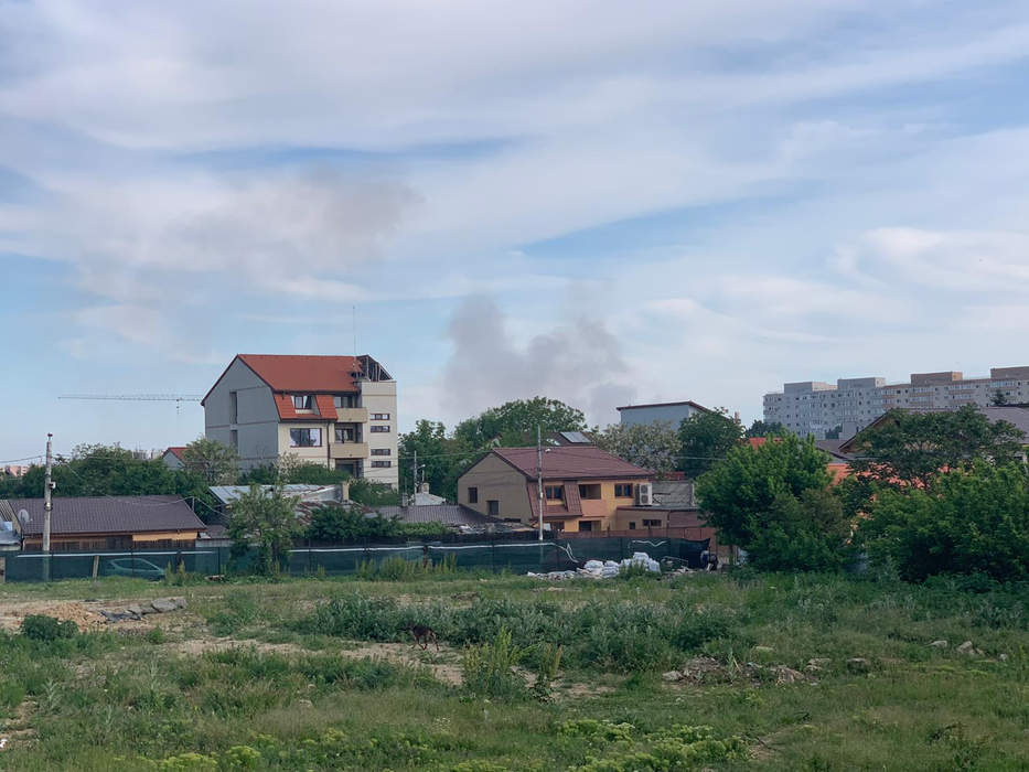 Incendiu uriaș în București! Imagini cutremurătoare realizate în urmă cu câteva minute