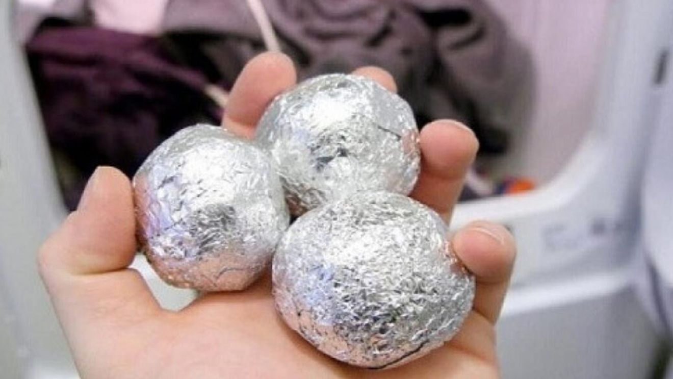 De ce trebuie să pui folie de aluminiu în mașina de spălat. Efectele se văd imediat