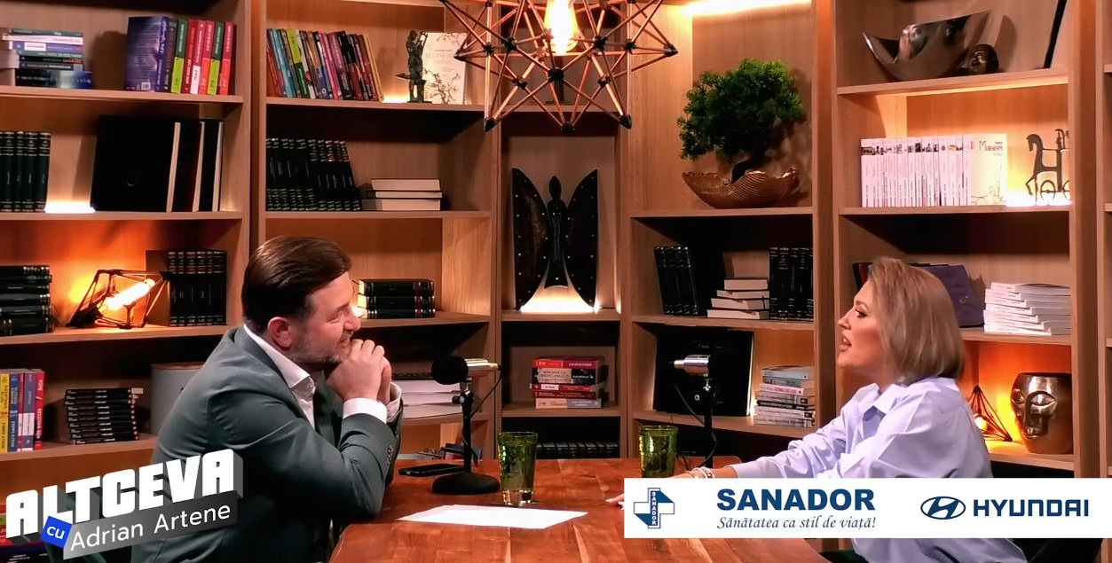 Mirela Vaida a izbucnit în lacrimi în podcastul în care a vorbit despre părinții ei: „Vreau să o spun aici, la tine!”