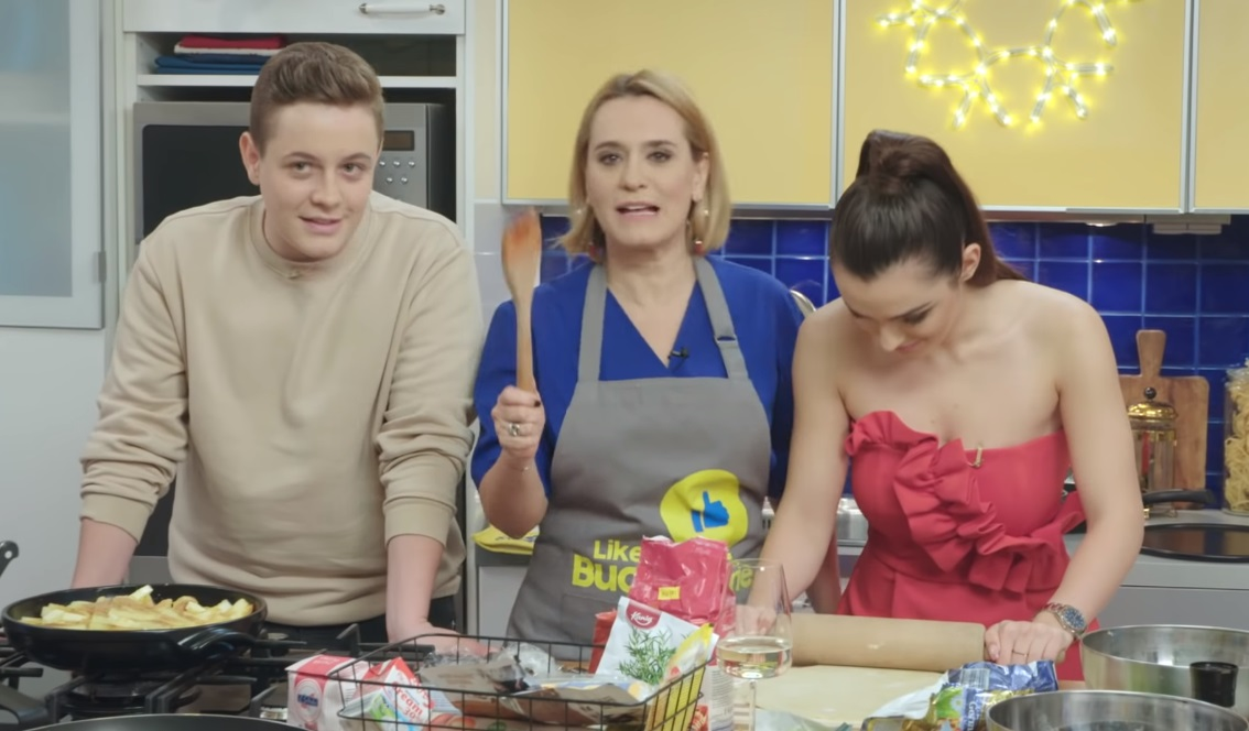 Andreea Esca a dezvăluit ce emisiune va prezenta după ce pleacă de la pupitrul Știrilor Pro TV