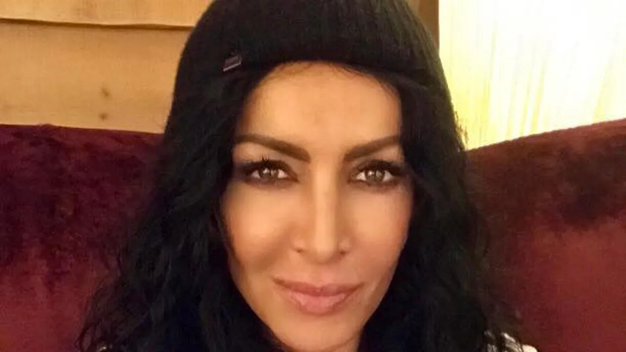 Mihaela Rădulescu, decolteu de senzaţie pentru noua ei emsiune...”Dansez...la PROTV”