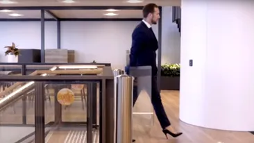 Corporatistul care merge la muncă pe tocuri de 15 centimetri: „Mă simt încrezător și invincibil”