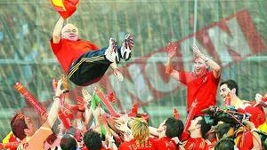 Spania, la picioarele lui Aragones