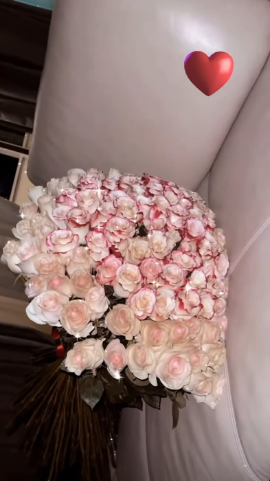 Bianca Drăgușanu a părăsit Bucureștiul, iar Gabi Bădălău a surprins-o din nou cu un gest romantic! Diva a filmat momentele de fericire |  FOTO