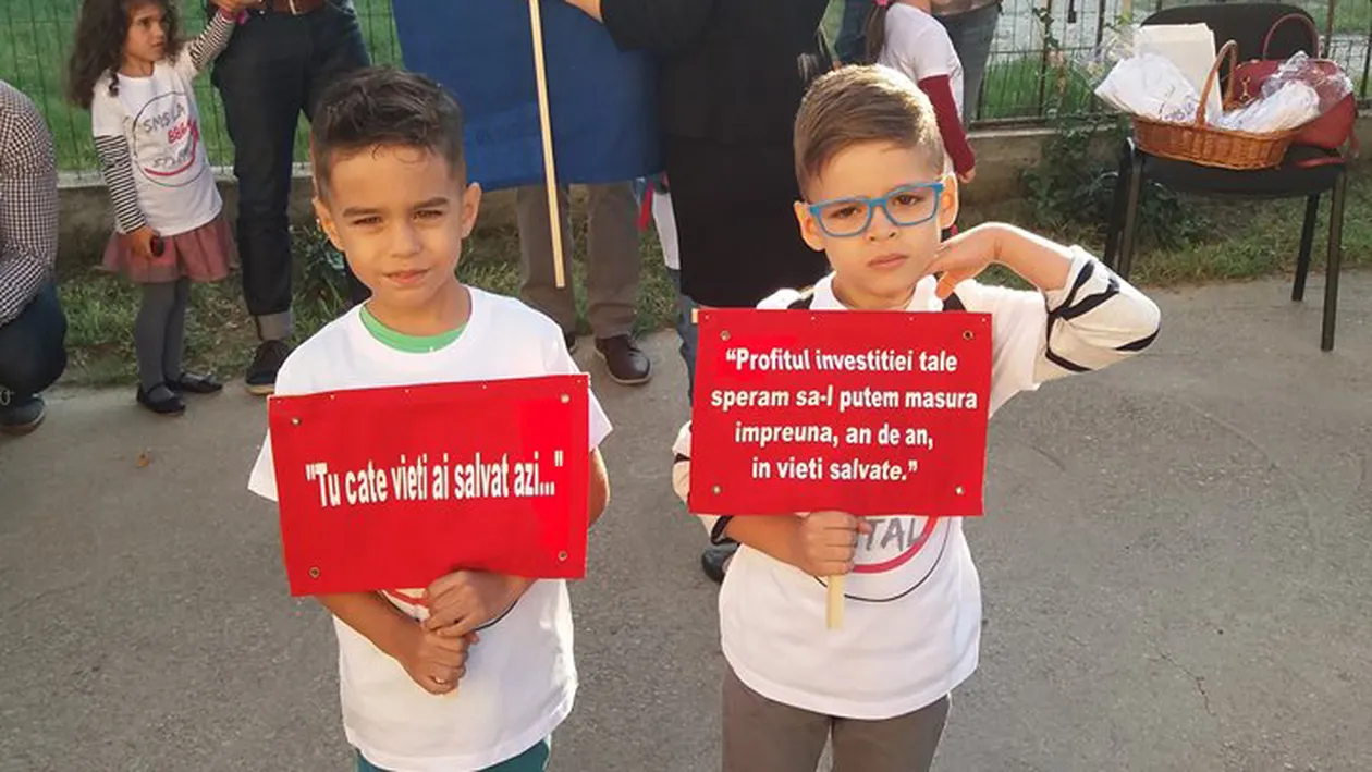 Donații pentru spital, în loc de flori pentru educatoare