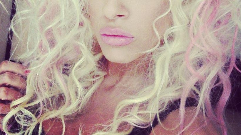 Anda nu a rupt legatura cu Slav! „L-am pupat acum două zile şi l-am luat în braţe! Vorbim zilnic, chiar şi când e cu Bianca!”