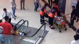 S-a intamplat in urma cu putin timp, intr-un mall din Capitala! O batrana a avut nevoie de interventia medicilor,dupa ce a lesinat