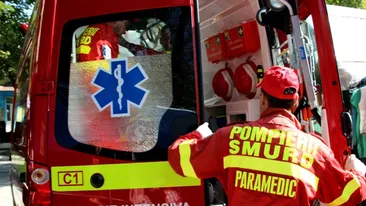 Sora unei cunoscute interprete de muzică populară a murit după ce a căzut de la etajul patru al blocului în care locuia