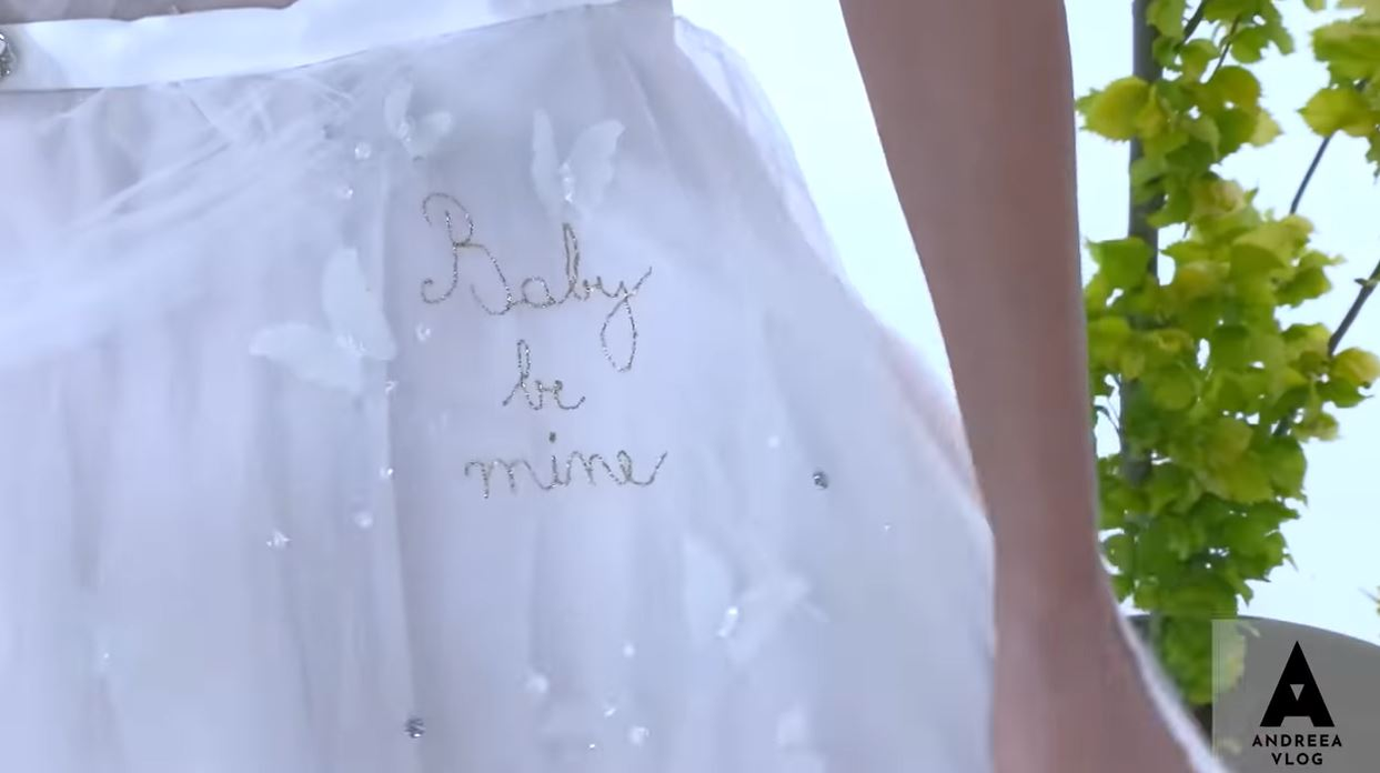 Andreea Bălan a dezvăluit motivul pentru care a purtat rochia de mireasă de la nunta cu George Burcea în clipul noului single: “A fost foarte greu…”