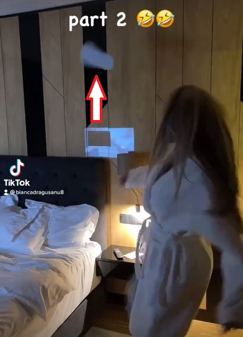 Bianca Drăgușanu a dezvăluit cum se comportă în “perioada delicată” a lunii: “Eu, la menstruație”. Diva își aruncă papucii până în tavan și se dezbracă nervoasă| VIDEO