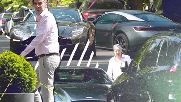 ”Regele construcțiilor” a reapărut în oraș cu un Aston Martin țiplă de 225.000 €!