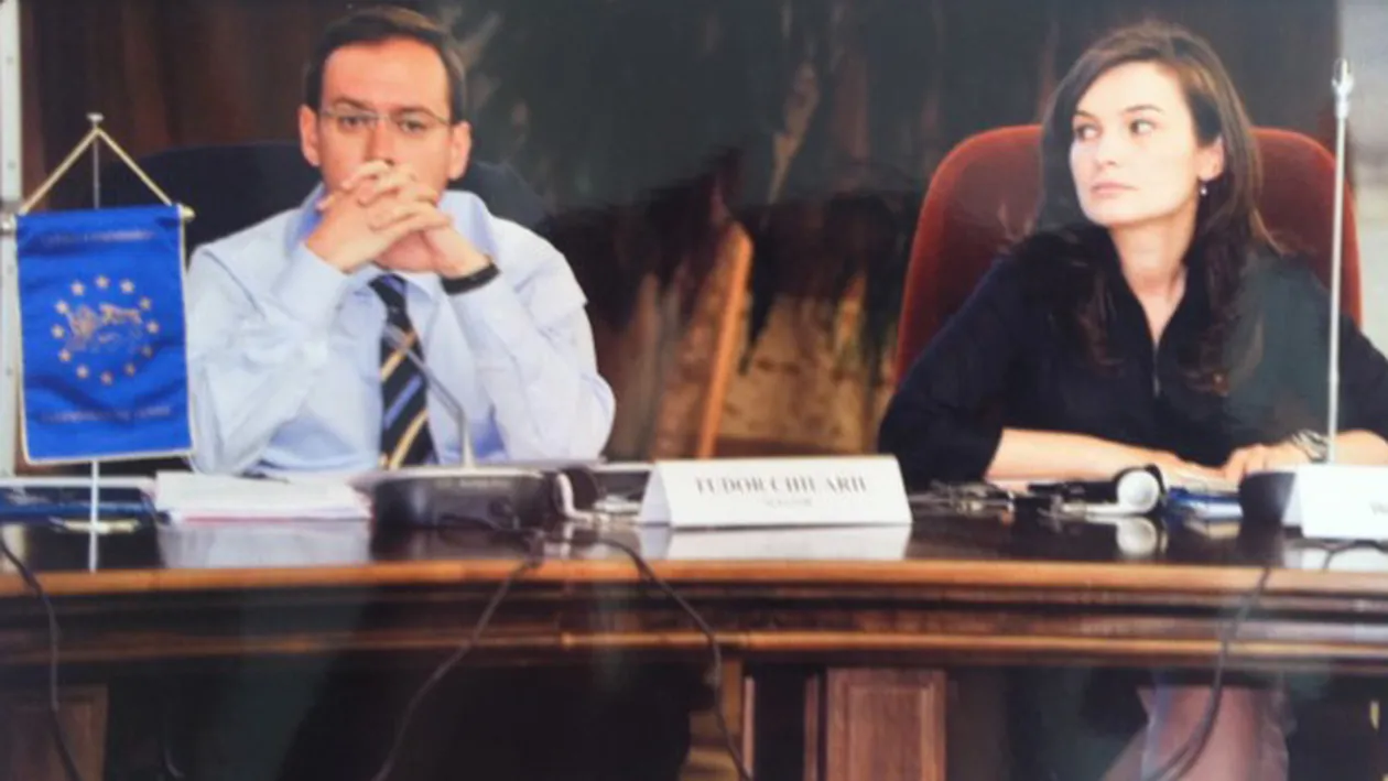 Deputata PDL Valeria Schelean si senatorul PNL Tudor Chiuariu au devenit parinti