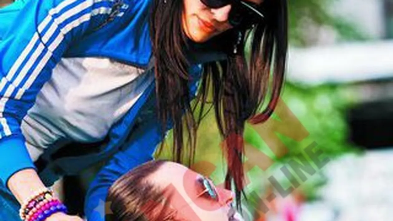 S-au harjonit pe platoul de filmare!