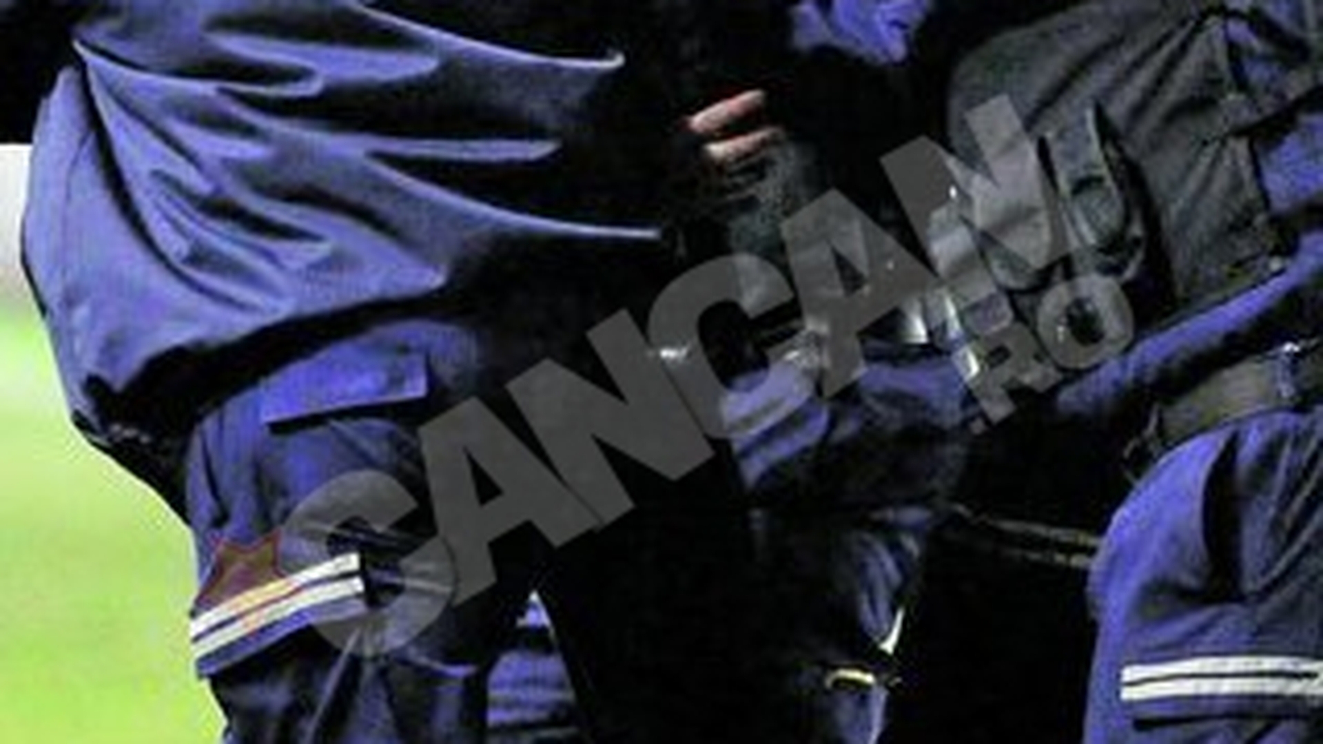 Firma care se ocupa cu securitatea a platit oameni de pe strada pentru a asigura ordinea pe stadion. Meciul de la Ploiesti, pazit de zilieri!