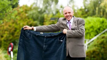 A slăbit 127 de kilograme în doi ani. Iată ce a făcut în fiecare zi