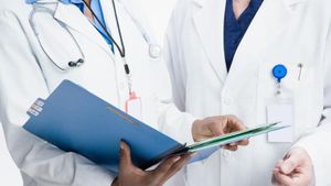 Mărturiile uluitoare ale unui bărbat care a ajuns la Urgențe cu simptome de preinfarct: ”Le multumesc tuturor "extratereștrilor" de la UPU”