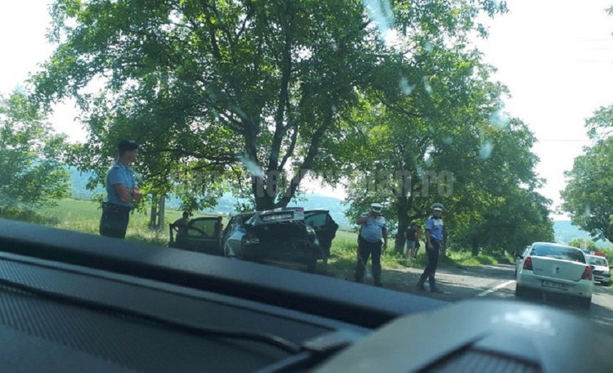 Accident înfiorător în Buzău! O femeie a murit, iar alte două persoane au fost rănite