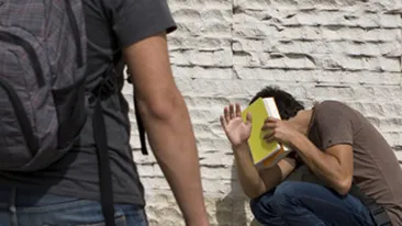 Dezvaluirile socante ale unui profesoare: Elevul care a murit avea reclamatii la politie, fumase un pachet de tigari inainte sa fie lovit