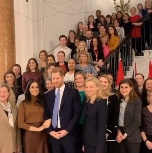Cum se vor întreține Meghan Markle și Prințul Harry după ce au anunțat că renunță la rangul de membri “seniori” ai familiei regale! Au o avere uriașă, iar anul trecut au primit mulți bani din partea Casei Regale a Marii Britanii