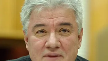 Vlad Fugaru, profund indurerat de disparitia tatalui sau! S-a incuiat in casa si a plans toata ziua