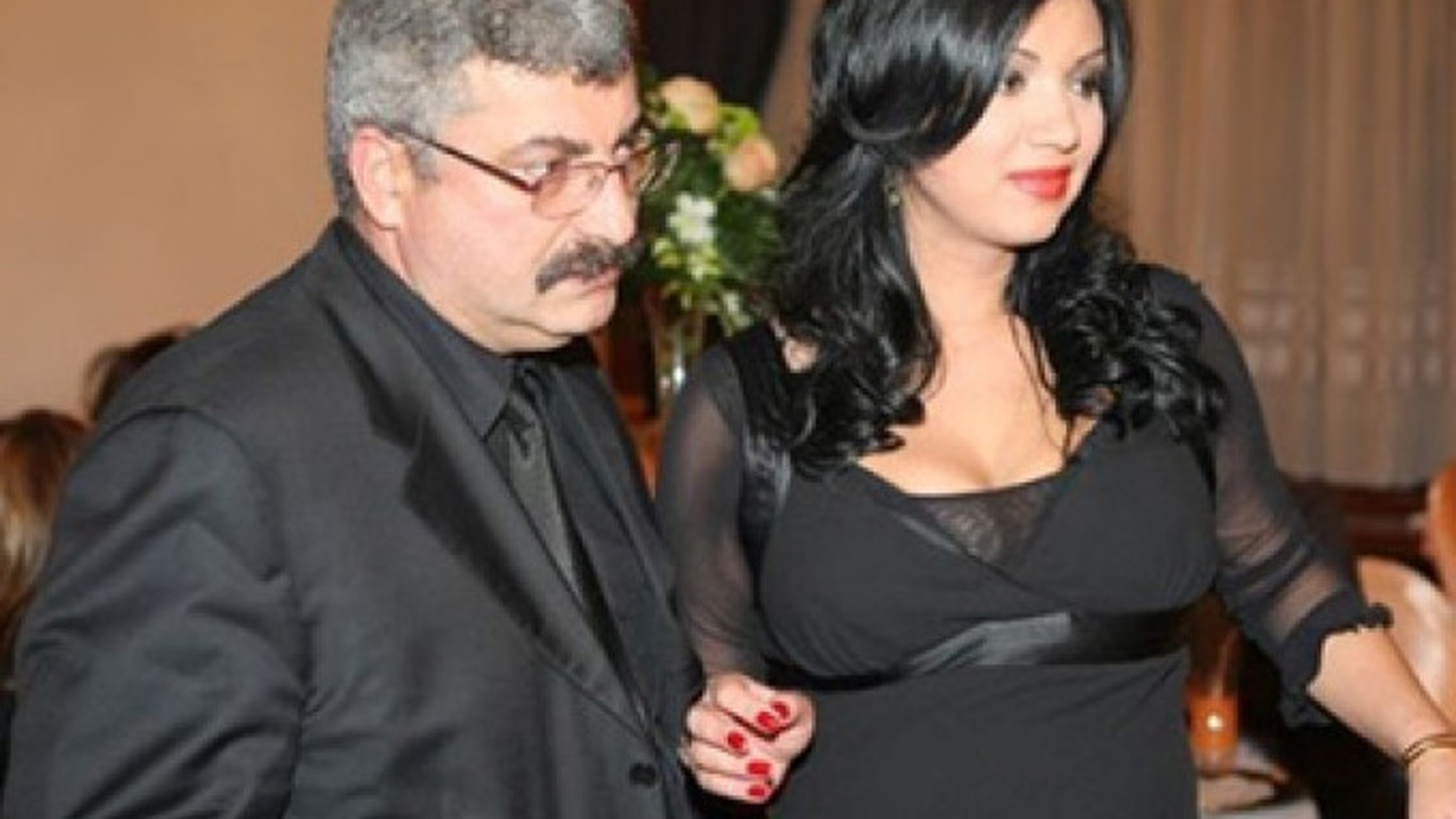 Bahmu si Prigoana au facut Revelionul la Poiana Brasov! In noaptea dintre ani, vedeta a avut o intalnire de gradul 0!