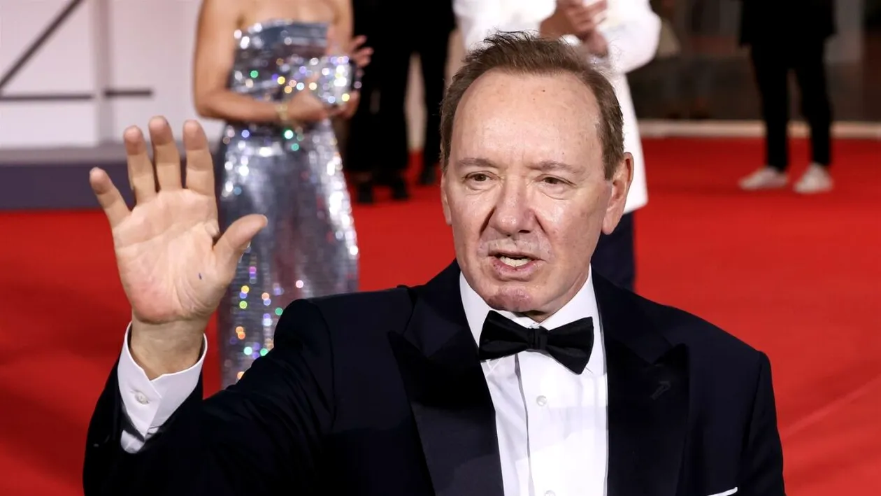 Fostul prinț al Hollywood-ului rupe tăcerea după ce s-a aflat că a rămas fără casă: ”Mii de oameni m-au contactat să-mi ofere adăpost”