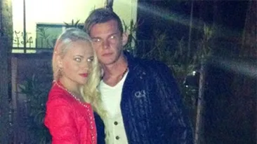 Viitorul suna bine pentru nationala Romaniei! Fabian Himinschi a schimbat o bruneta cu o blonda!