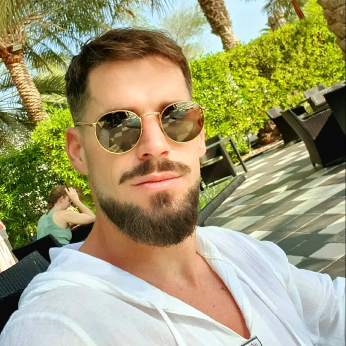 Șumudică și miliardarul Ioan Niculae, scandal în fața fotbaliștilor chiar în vestiar! ”Din momentul ăsta, să-i antrenați dumneavoastră!”