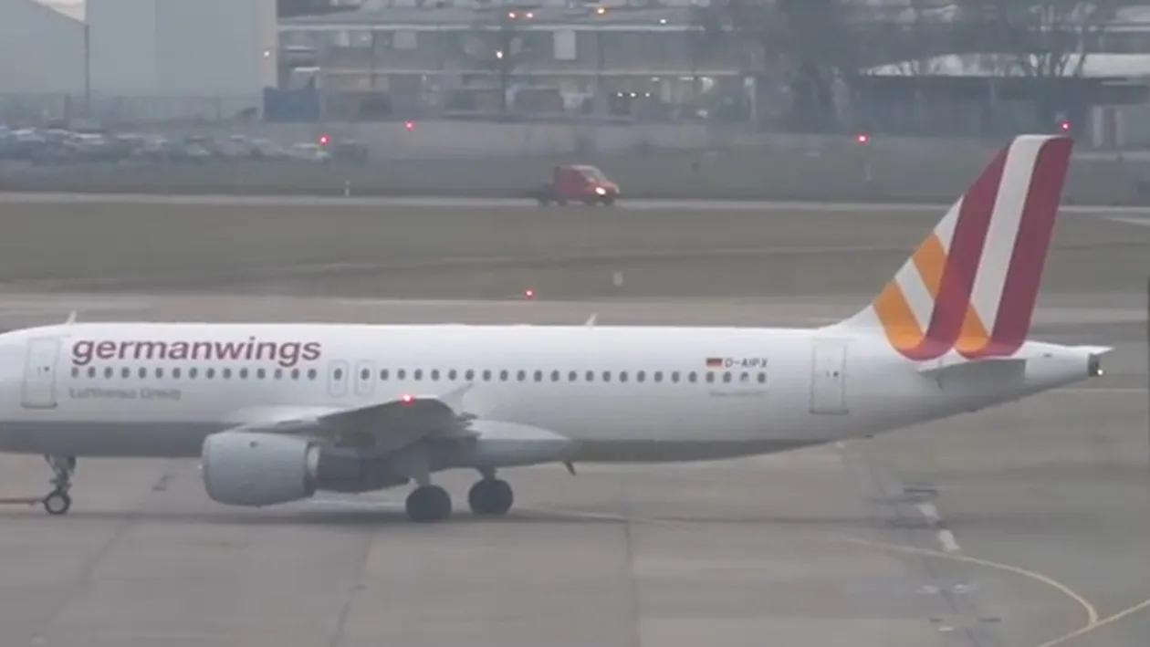 Panica la bordul unui avion Gemanwings! Motivul pentru care a aterizat de urgenta! “Capitanul ne-a spus ca...”